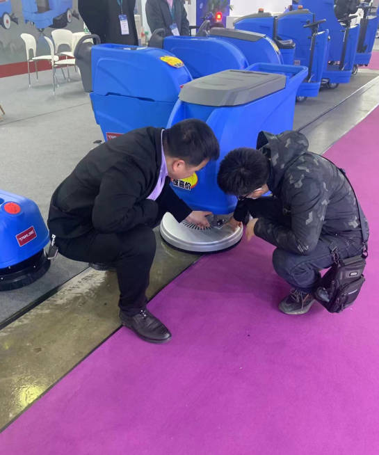 广元小型电动洗地机是否适合用于环卫保洁