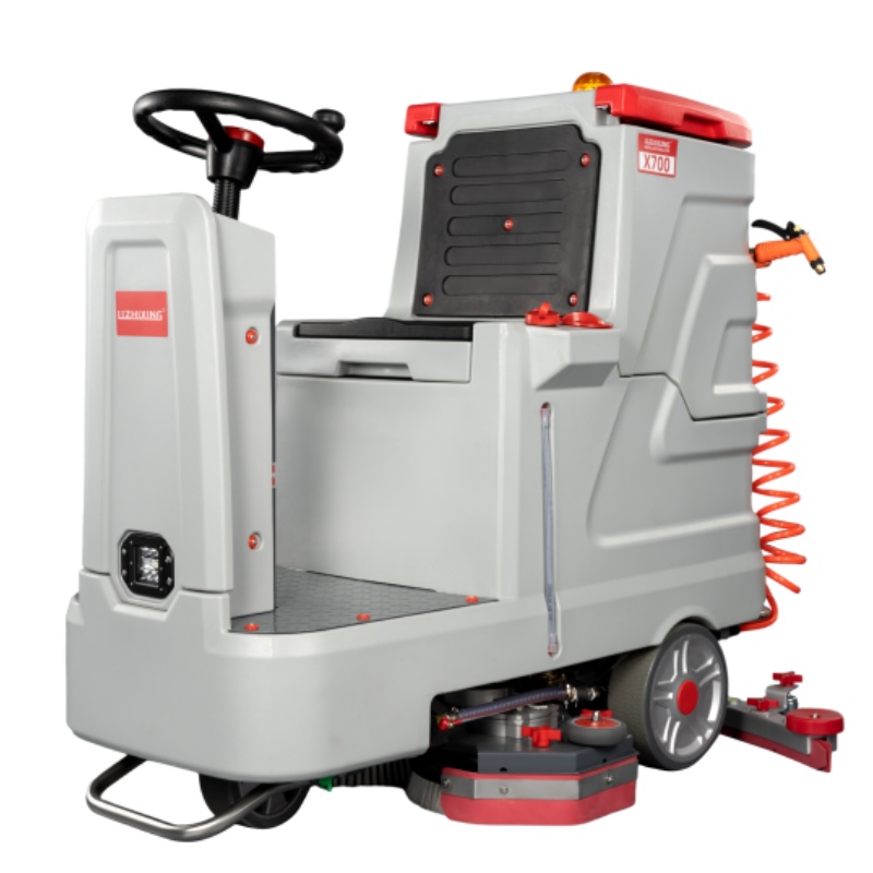 广元坦洁全自动驾驶式洗地机X700
